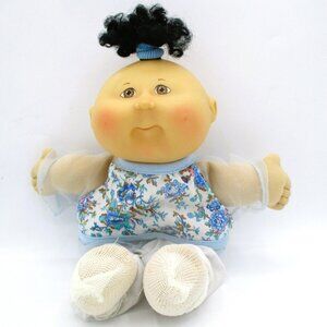 2004 Asian Jakks Pacific 10" Cabbage Patch Kid Doll With Outfit